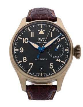 Browse our selection of automatic watches from prestigious brands such as Blancpain, Bell & Ross, Breitling and Rolex.